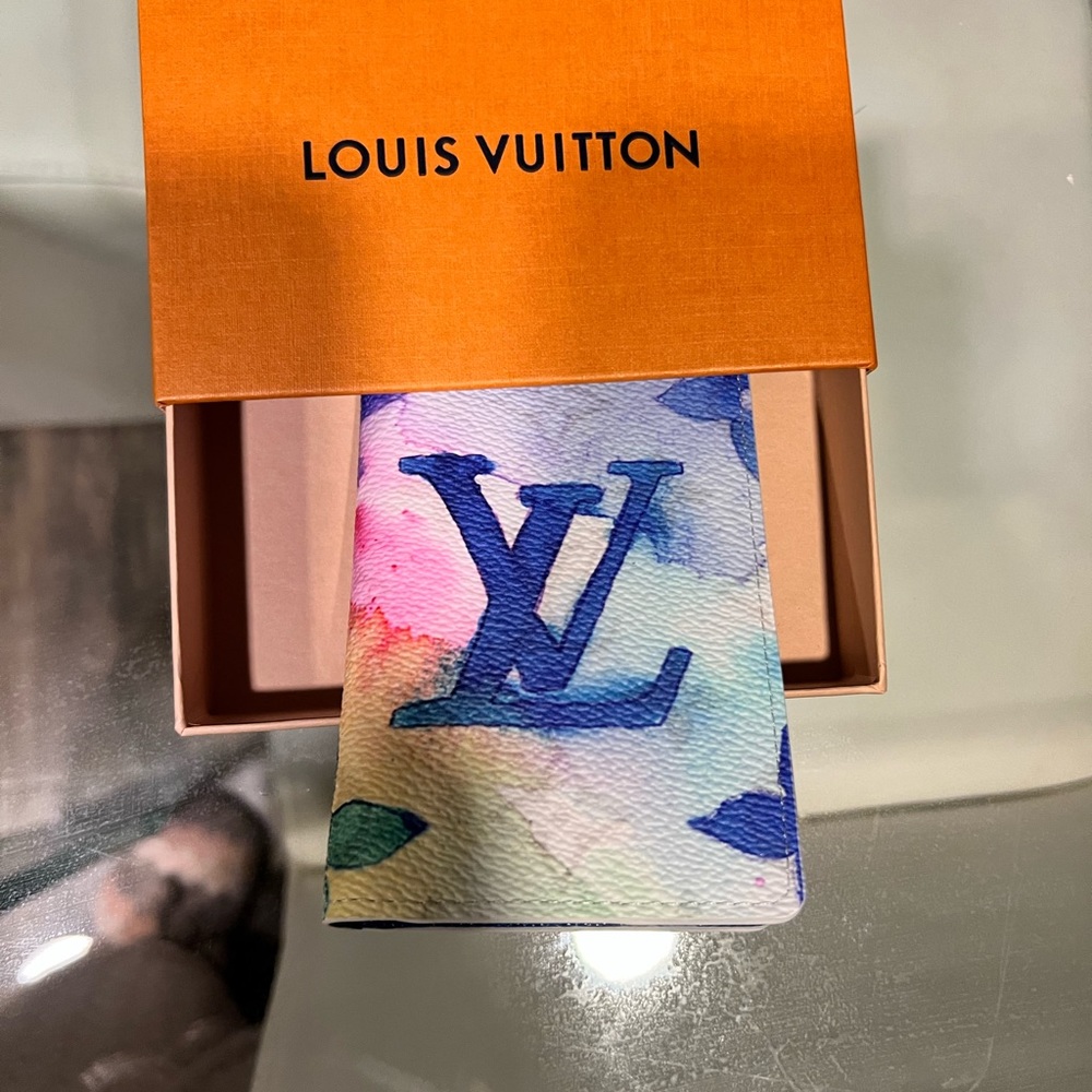 LOUIS VUITTON
Monogram Watercolor Pocket Organizer NM Multicolor